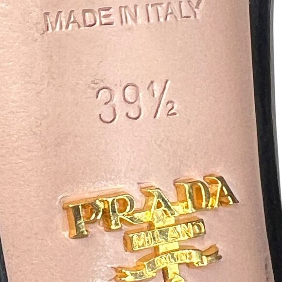 Prada Women’s Black Classic Leather Pumps Size 39.5 US 9.5 - Picture 10 of 13